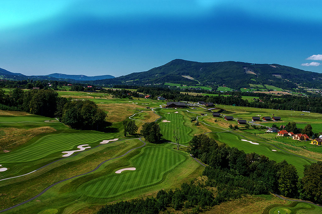 Ostravice golf ihrisko archiv