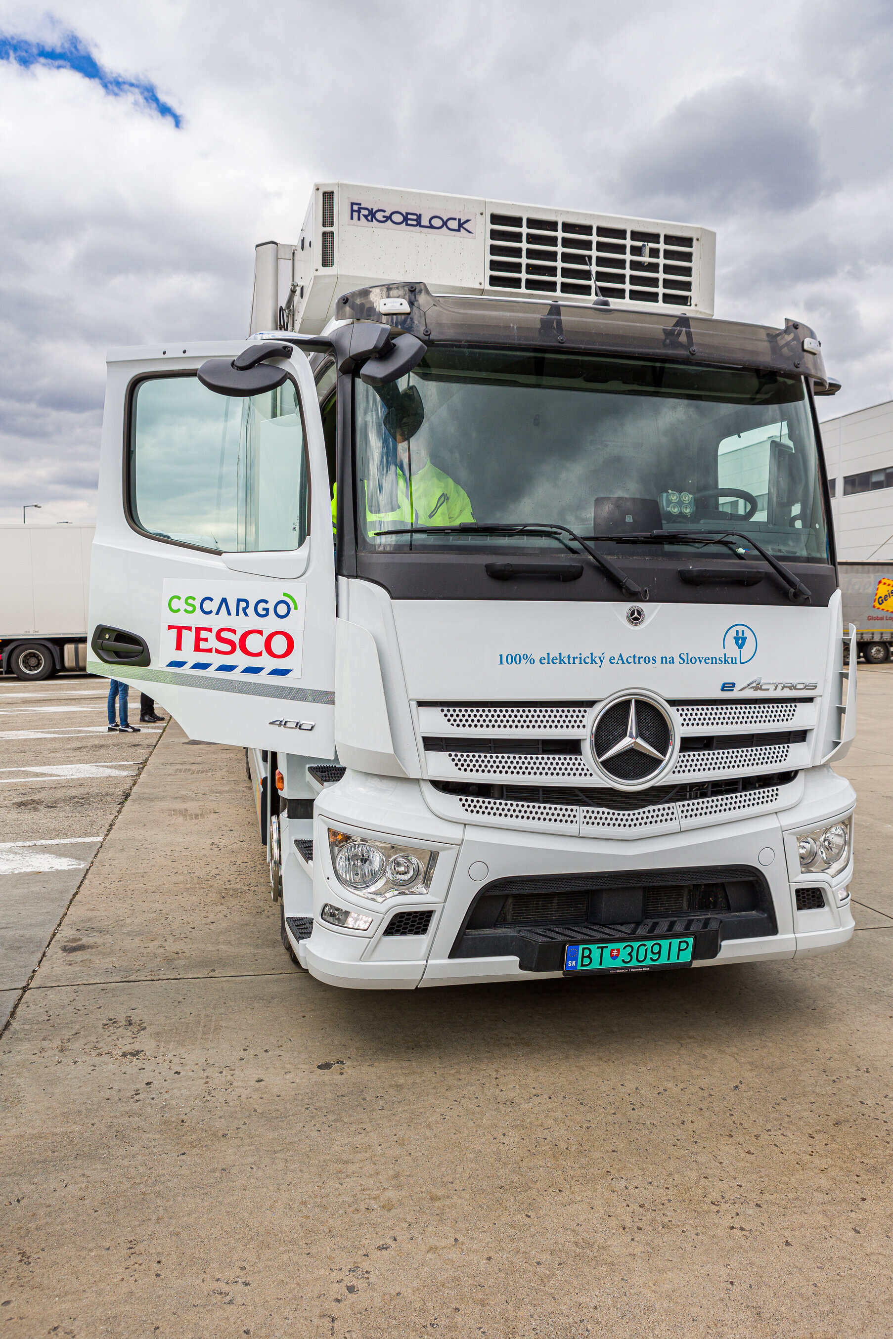rsz Mercedes Actros 043
