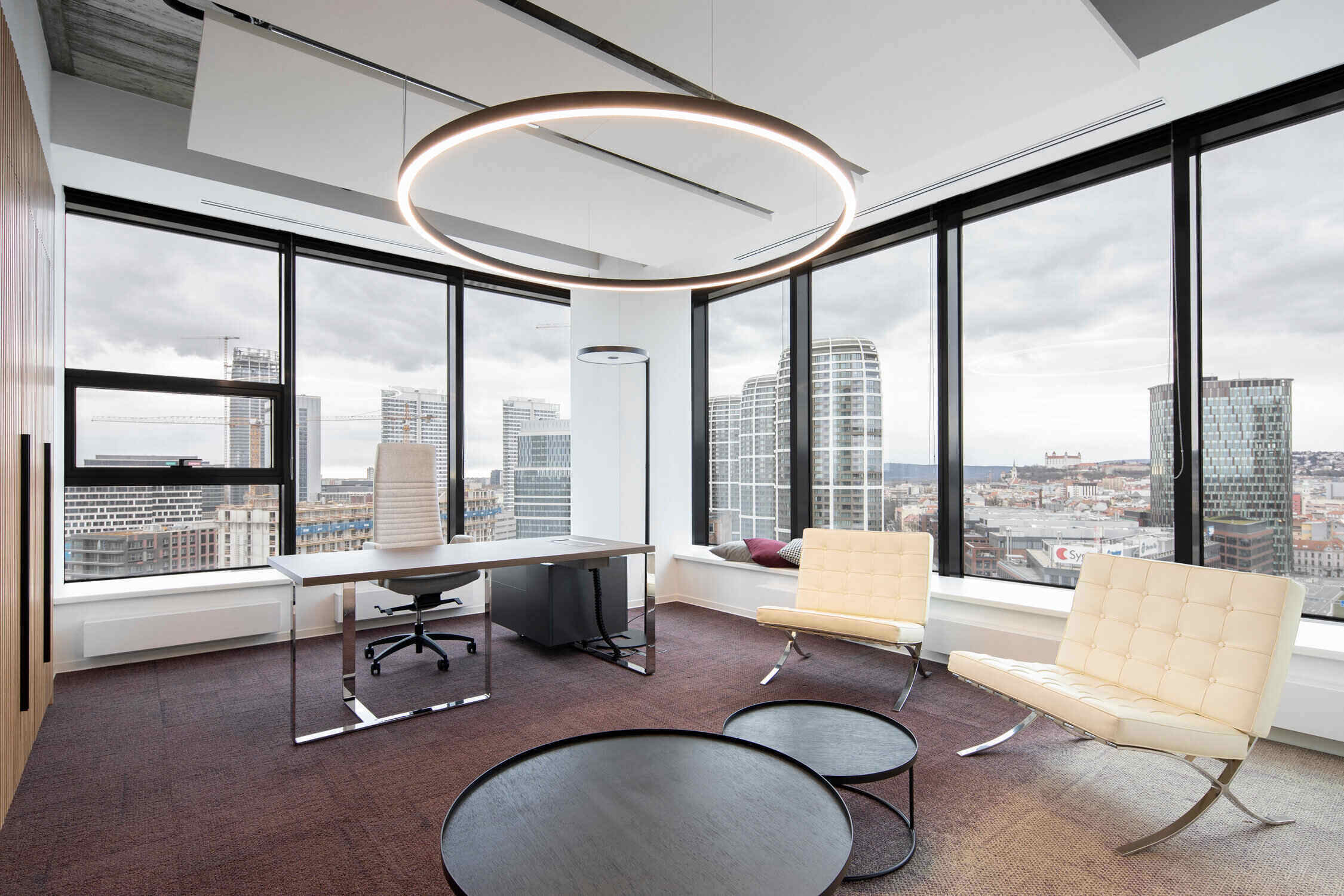 rsz krone office 06i8148