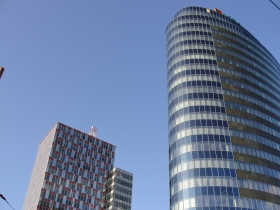 Banky v EÚ budú viac spolupracovať s daniarmi