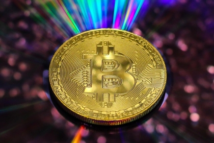 Komentár XTB: Praskla bitcoinová bublina?