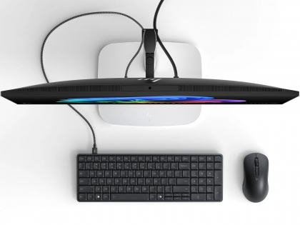 HP redefinuje desktop: integroval ho do kl&aacute;vesnice. Jeho multiprocesor podporuje AI