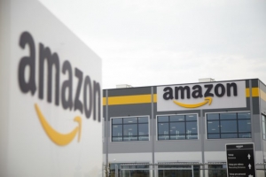 Amazon v Seredi najal 700 nových ľudí na predvianočnú sezónu
