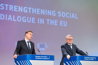 Valdis Dombrovskis a Nicolas Schmit