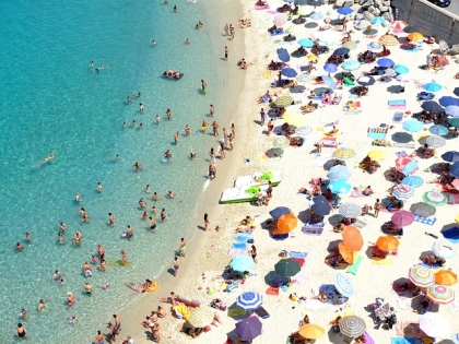 Slováci v lete čerpajú v priemere sedem a pol dňa dovolenky