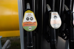 Domáce biopalivá pomáhajú Slovensku znižovať závislosť na dovoze ropy. Motoristom je k dispozícii ďalšie z nich