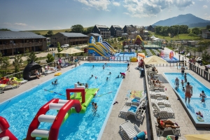 Nový vodný park na Liptove má najväčší drevený bazén na Slovensku