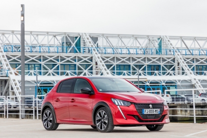 V roku 2019 sa v PSA začala výroba modelu Peugeot 208 novej generácie.